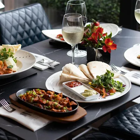 Oaks 4* كيلارني