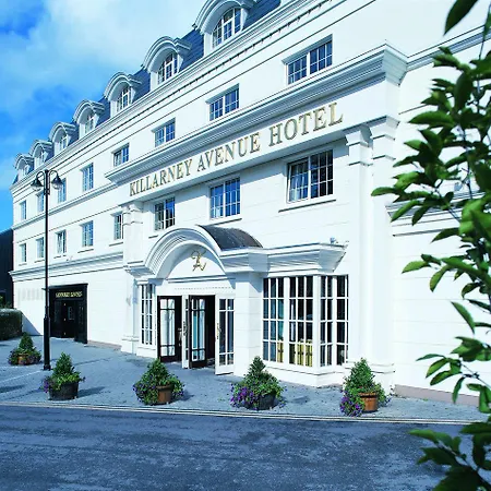 Oaks Hotel