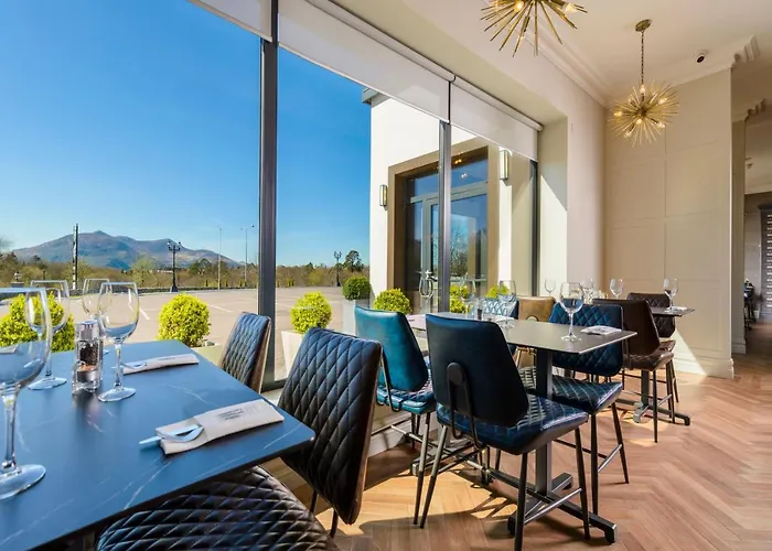 Oaks מלון קיל איירן