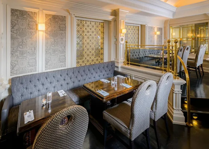 Oaks 4* קיל איירן