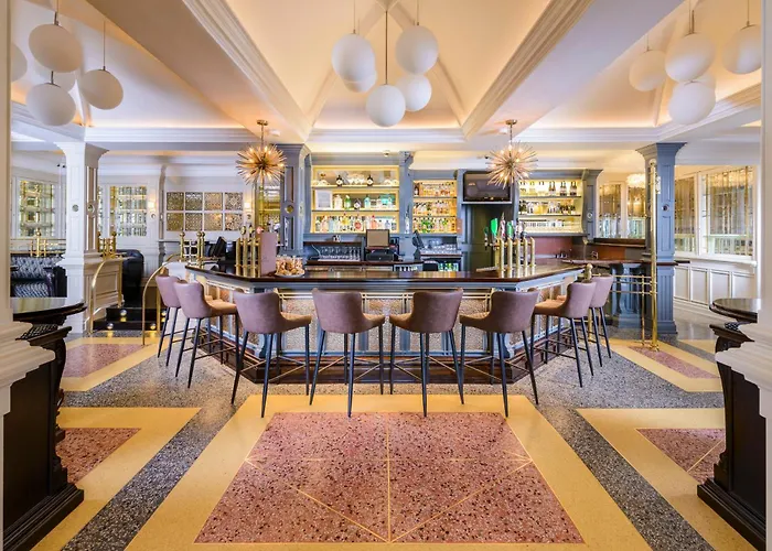 Oaks 4* קיל איירן